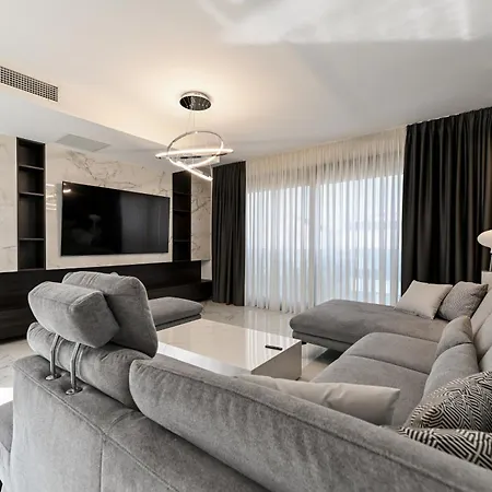 Skypool San Cassiano Villa *