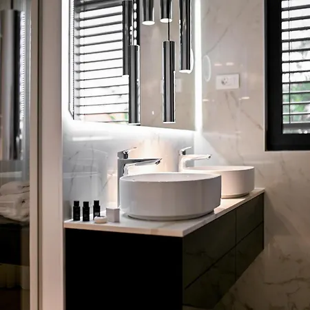 Skypool San Cassiano * Sukošan