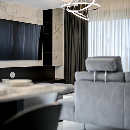 Skypool San Cassiano Sukošan