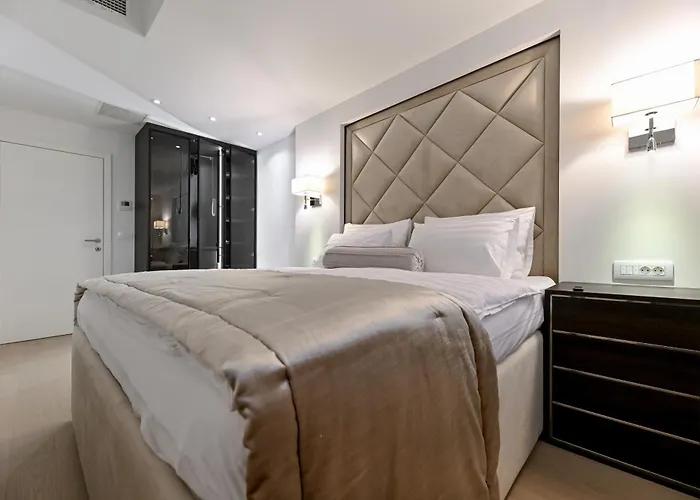 Skypool San Cassiano * Sukošan